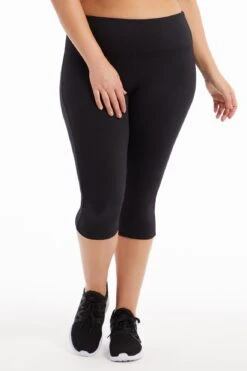Marika High-Rise Tummy Control Capris (Plus Size)
