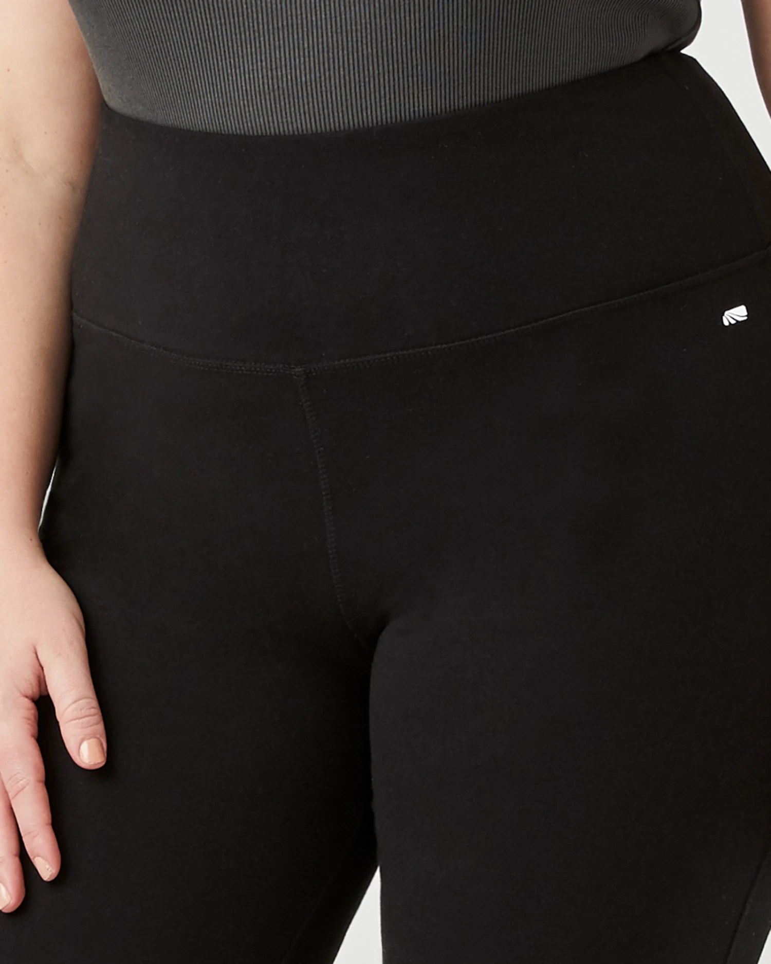 Marika Quincey Yoga Pant | Black 6 Marika Quincey Yoga Pant | Black - Image 4