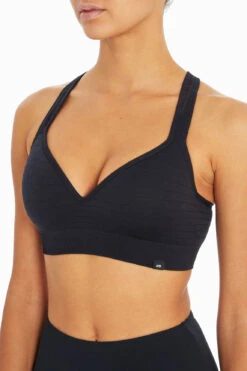 Marika Johanna Seamless Molded Sports Bra 25 Marika Johanna Seamless Molded Sports Bra -Marika MLB0843A 001.3018