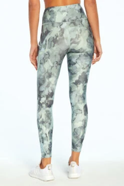 Marika Sia Side Pocket Ankle Legging 34 Marika Sia Side Pocket Ankle Legging -Marika MLL1441A K4H.64222