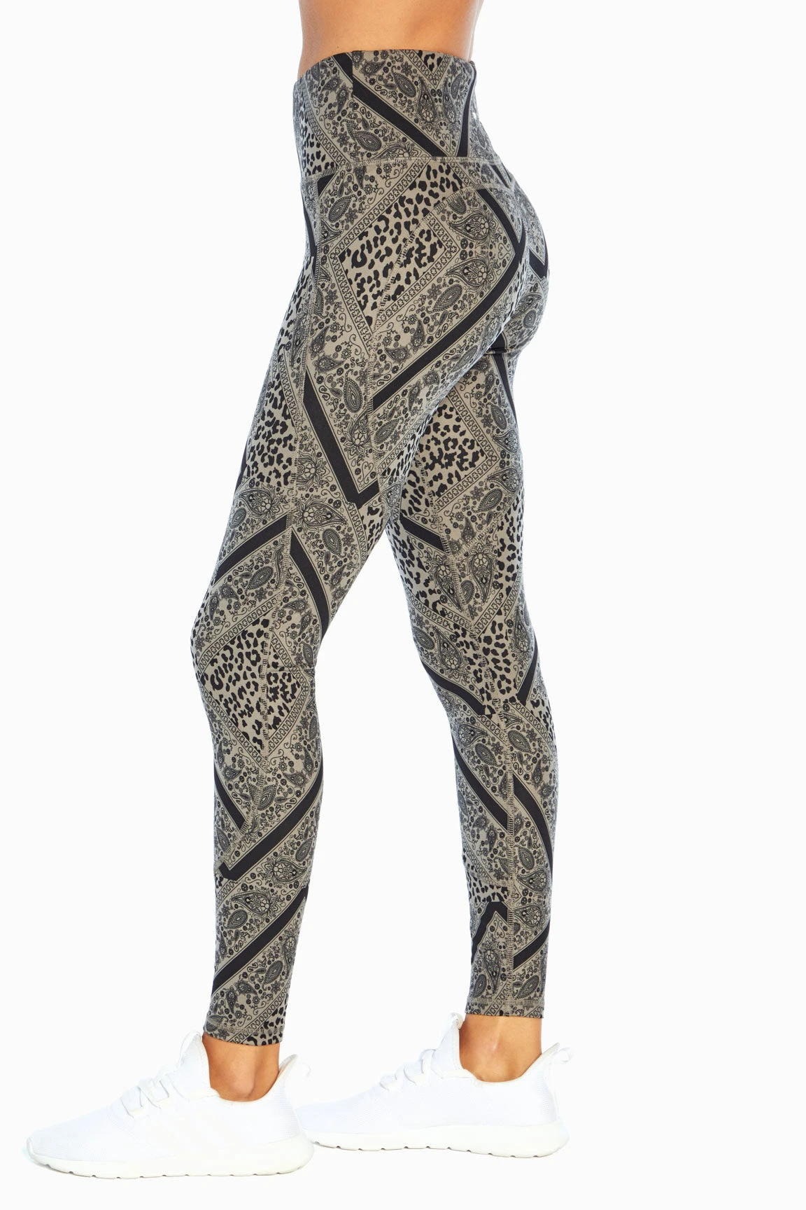 Marika Heart Legging 9 Marika Heart Legging - Image 7