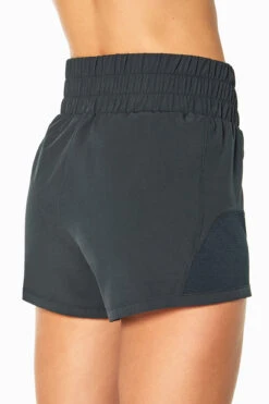 Marika Ceres Short 27 Marika Ceres Short -Marika MLS1537A 001.5881