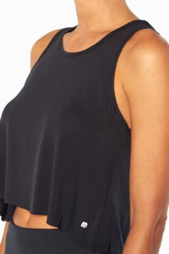 Marika Essential Cropped Tank 41 Marika Essential Cropped Tank -Marika MLT2972A 001.77492