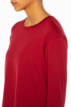 Marika Essential Long Sleeve Tee 25 Marika Essential Long Sleeve Tee -Marika MLT4279A 23Q.44248
