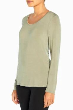 Marika Andrea Long Sleeve Top -Marika MLT5001A T31.4241