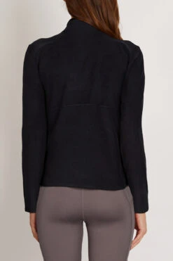 Marika Prairie 1/4 Zip Pullover -Marika MLT5597A 001 01 ECOMCROP