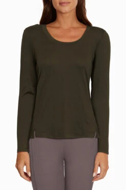 Marika Ella Long Sleeve Top 20 Marika Ella Long Sleeve Top -Marika MLT6760A 3I6