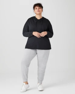 Marika Evie Pullover Hoodie | Black